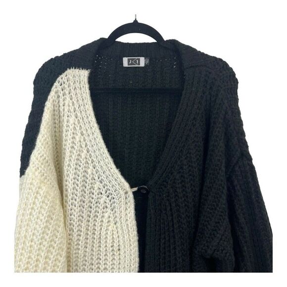 Black White Womens Size XL Tutu Cardigan Sweater - Picture 2 of 5